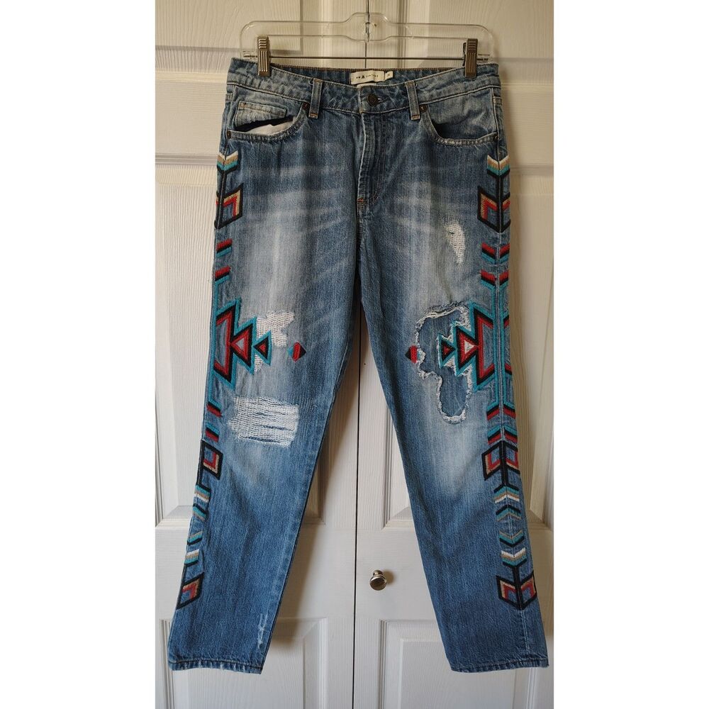 MM Vintage by Miss Me Boho Embroidered Boyfriend Jeans Aztec Distressed Size 26